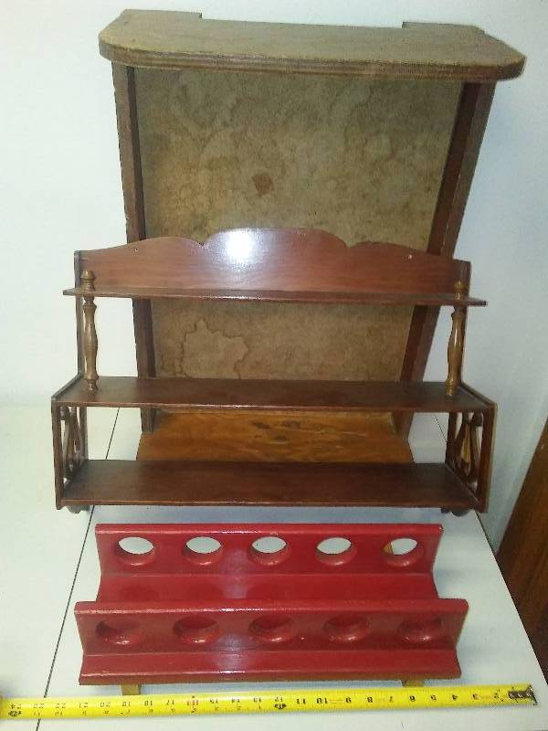 lot 171 image: Wood doll bed, music Shelf and baseball holder