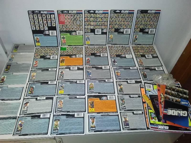 lot 193 image: GI Joe Soldier and Cobra cards (40) and  more