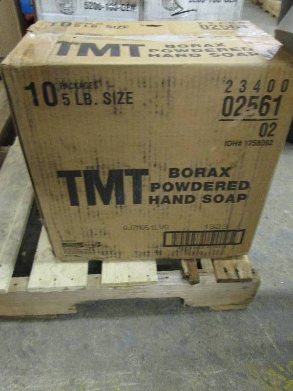 lot 86 image: Dial 1758092 TMT Powdered Hand Soap...