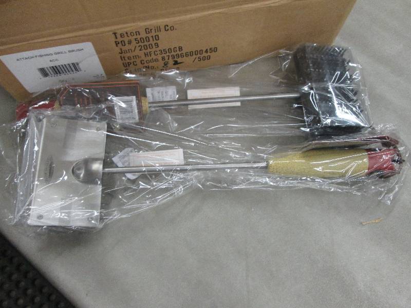 lot 120 image: Lot of 4 Teton Grill Co. Fishing Lu...
