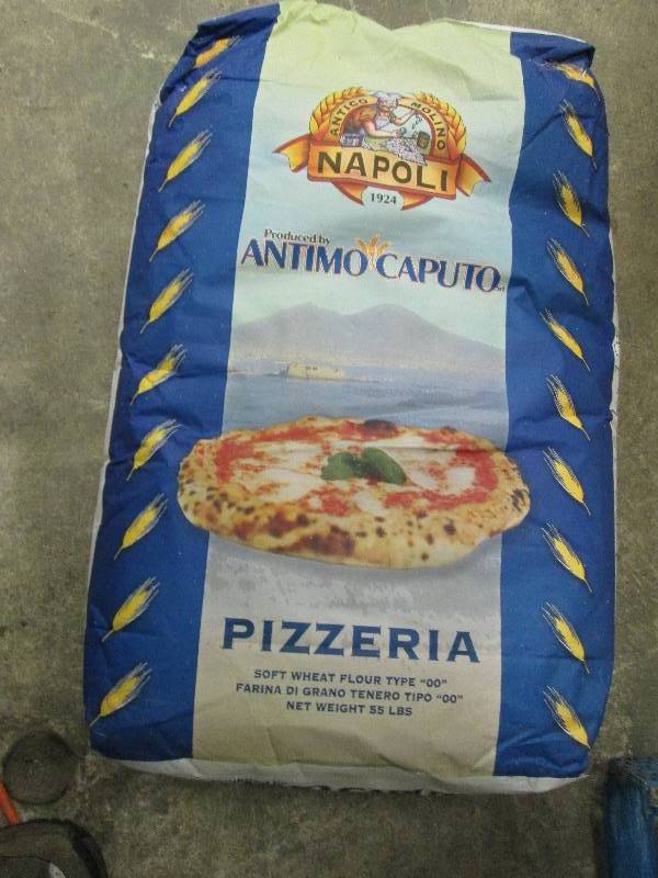 lot 145 image: 55 lb Bag Antimo Caputo Pizzeria So...