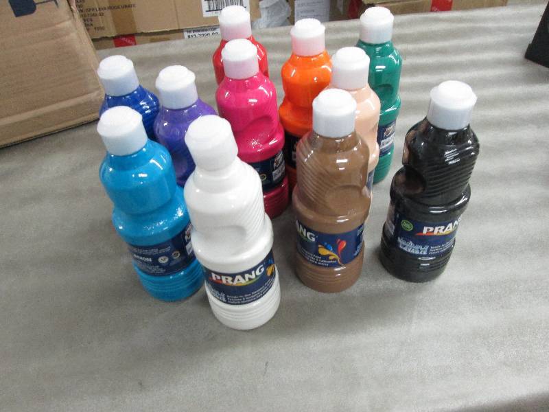 lot 206 image: Lot of 11 Assorted Colors Prang Tem...