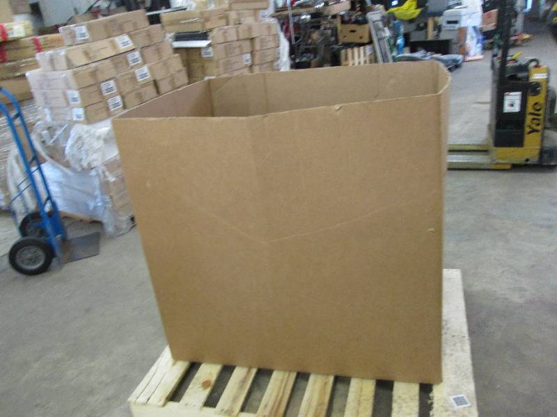 lot 248 image: Lot of 20 Cardboard Gaylords...