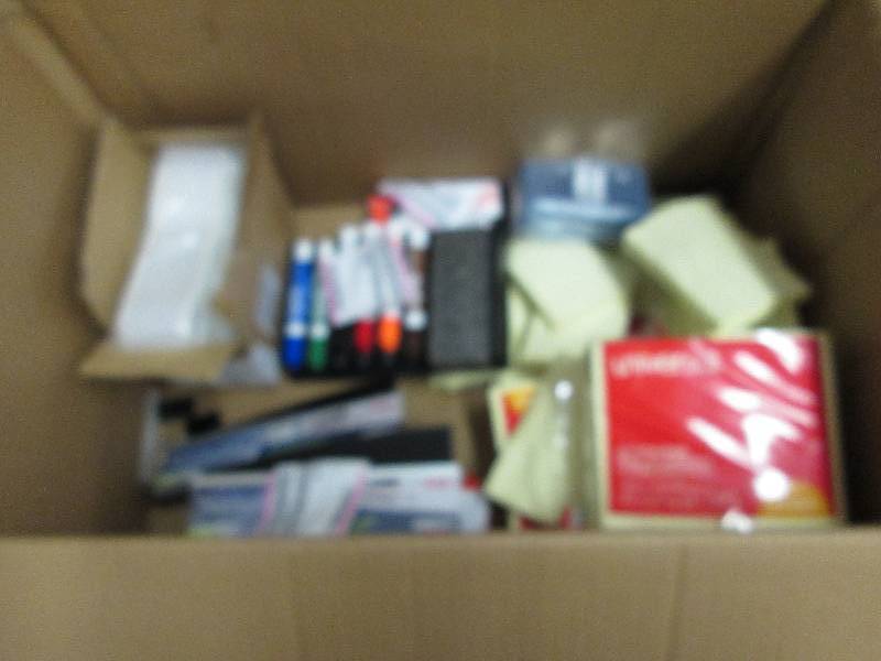 lot 266 image: Large Lot Sticky Notes, 2 Name Plat...