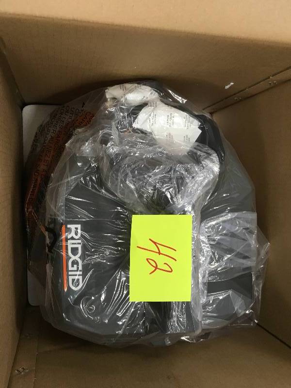 lot 42 image: Ridgid 6 Gal. Pancake Compressor
