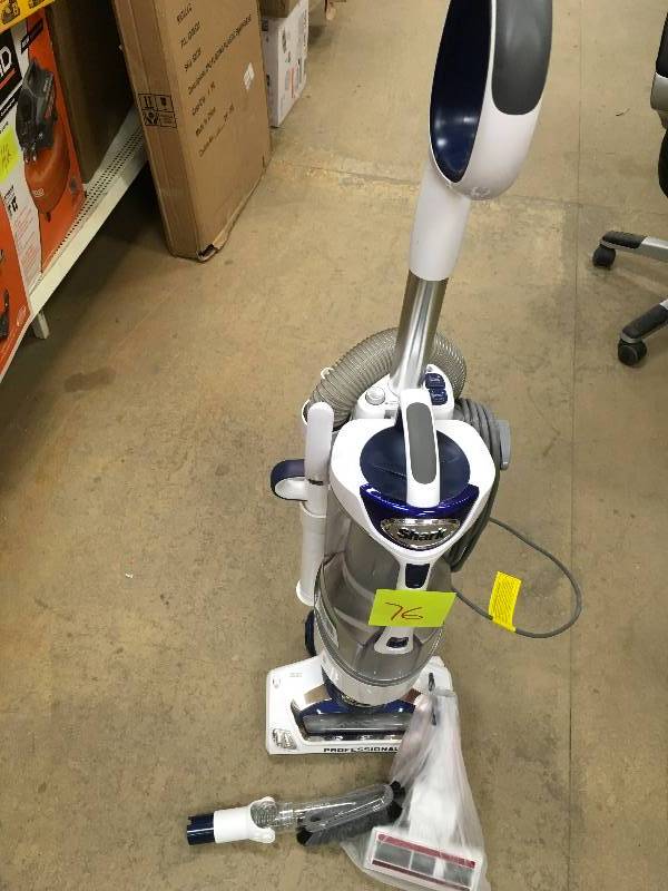 lot 76 image: Shark Rotator Professional Bagless Upright Vacuum Cleaner in working condition