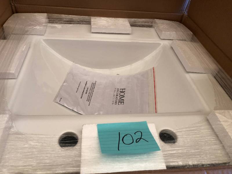 lot 102 image: Home Decorators Inman 24.5 in. W x 22 in. D x 34.24 in. H Vanity in Cool Gray with Vitreous China Vanity Top in White
