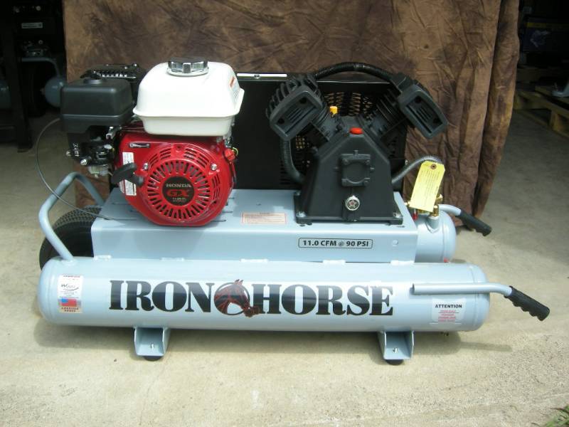 lot 2 image: Iron Horse Jobsite - Pontoon Air Compressor
