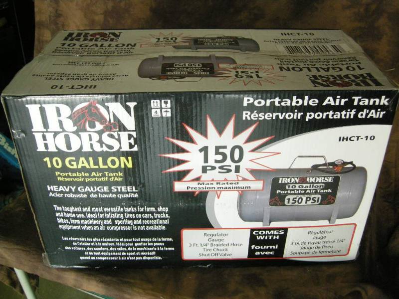 lot 28 image: Iron Horse Portable Air Tank Set