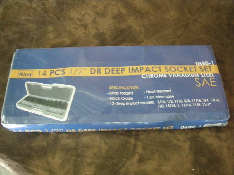 lot 35 image: King 12 Dr. Deep Impact Socket Set