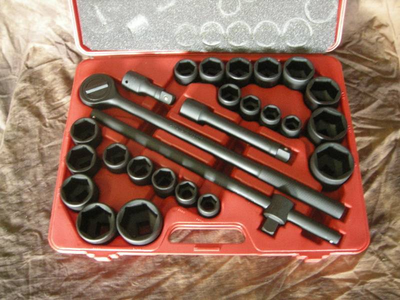 lot 36 image: 27pc Impact Socket 34 Dr. Set