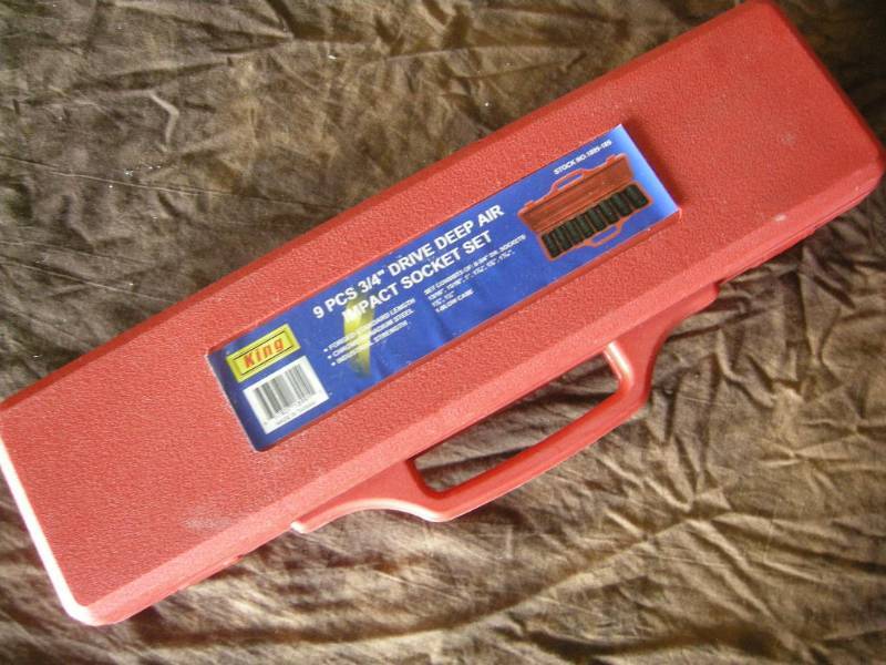 lot 37 image: King 34 Dr Deep Air Impact Socket Set