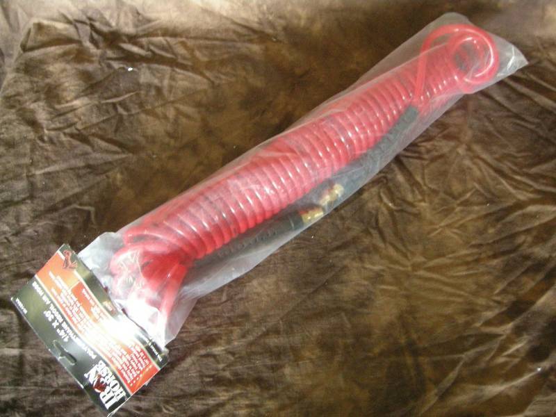 lot 47 image: Iron Horse Recoil Air Hose