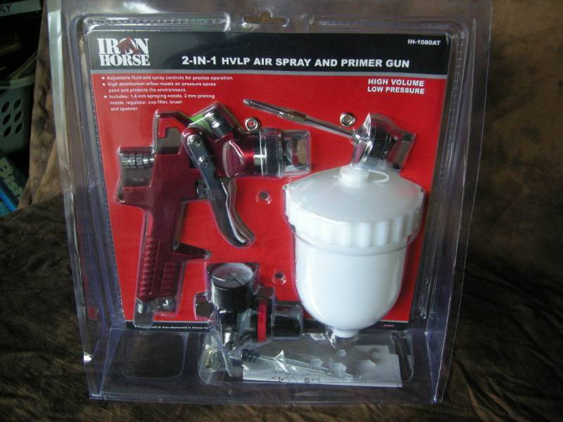 lot 62 image: Iron Horse 2-in-1 HVLP Spray and Primer Gun