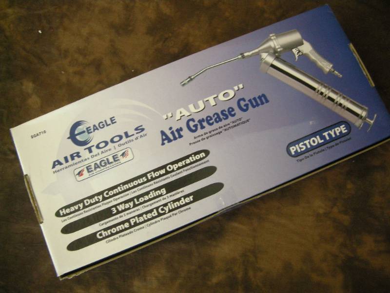 lot 75 image: Eagle Auto Air Grease Gun