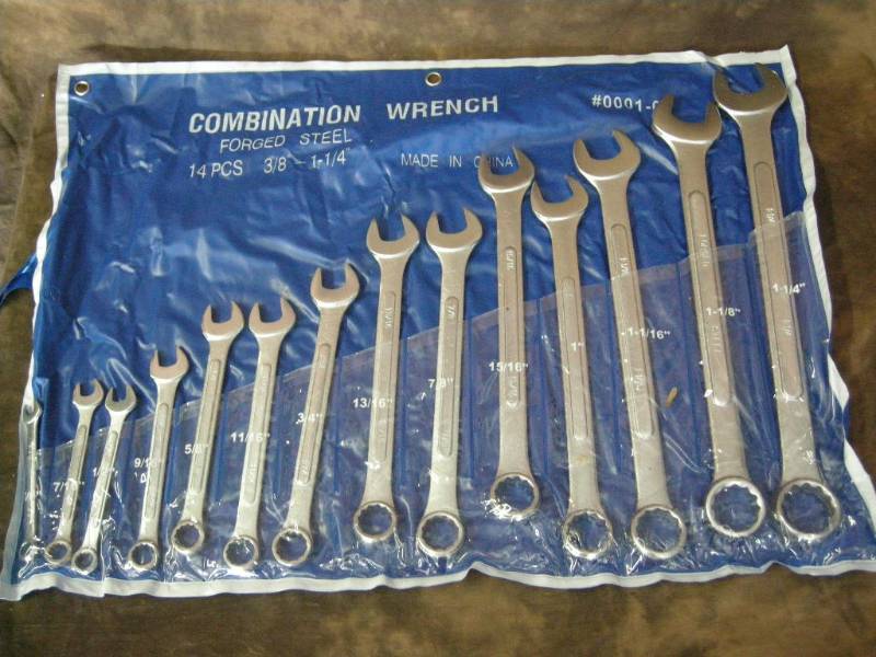 lot 92 image: Combination Wrench Set