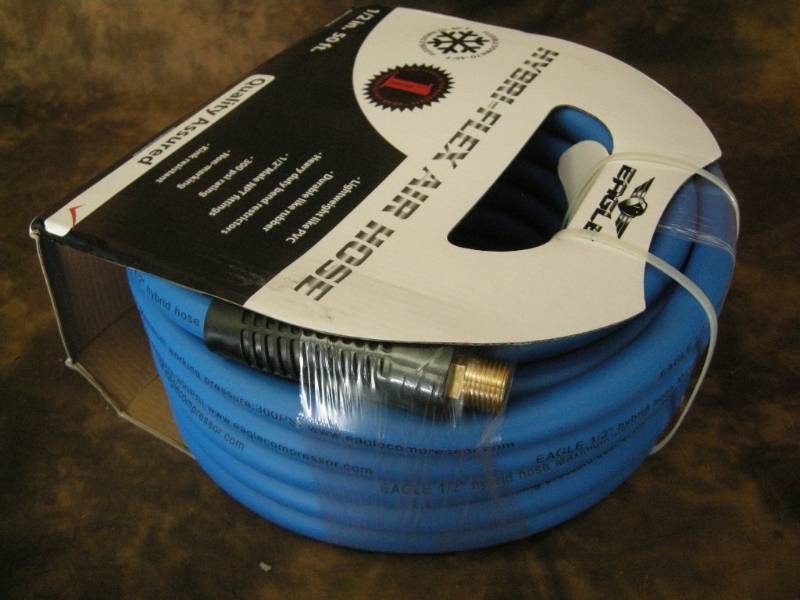 lot 107 image: Eagle 12 Hybri-flex Air Hose