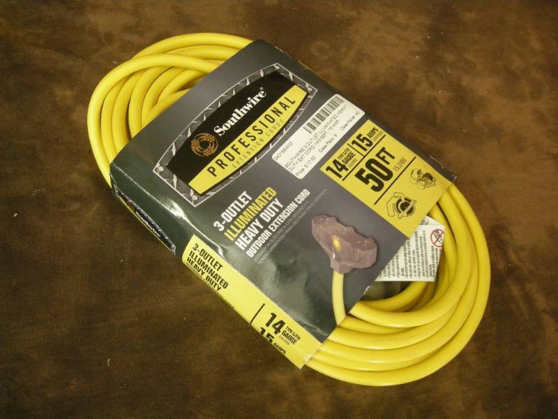 lot 133 image: Southwire Professional 3-outlet Extension Cord