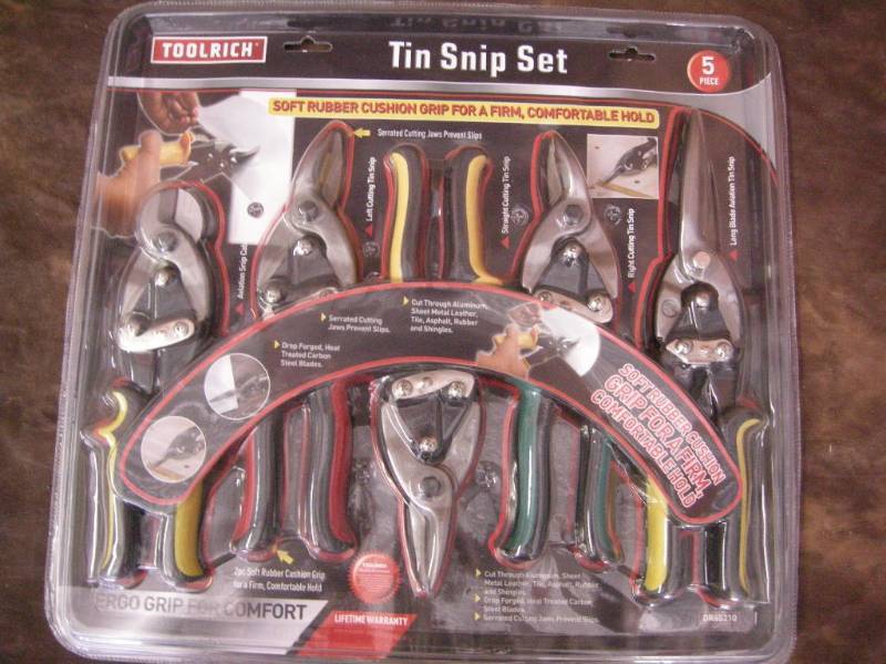 lot 144 image: ToolRich Tin Snip Set
