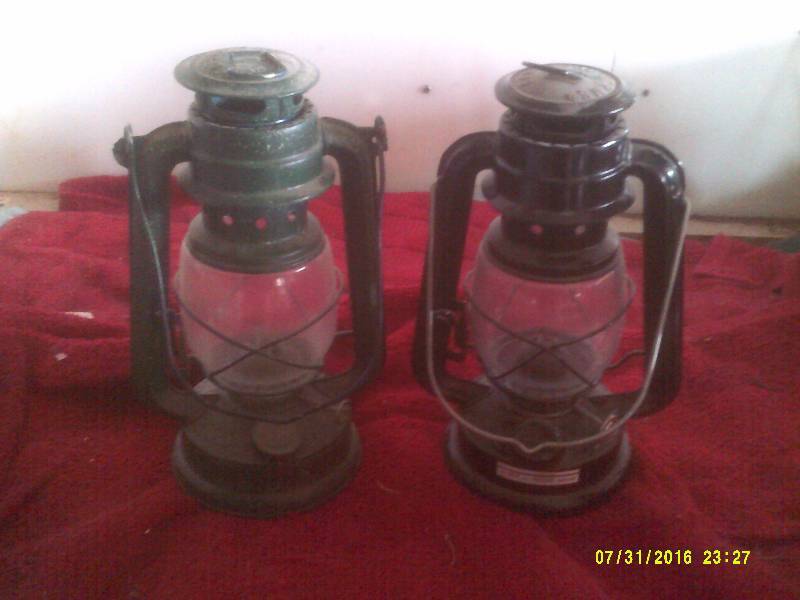 lot 3 image: 2 COLLECTIBLE BARN LANTERN