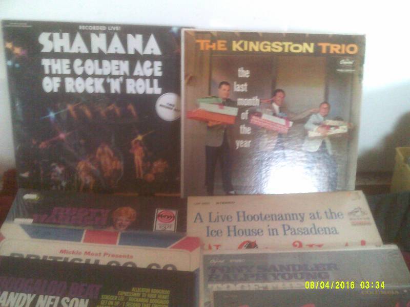 lot 47 image: COLLECTIBLE RECORDS