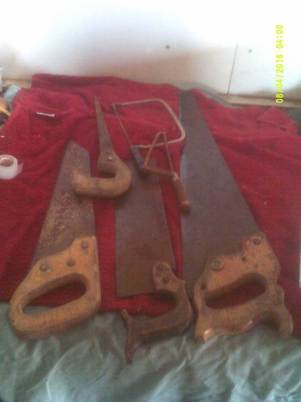 lot 48 image: HAND SAWS