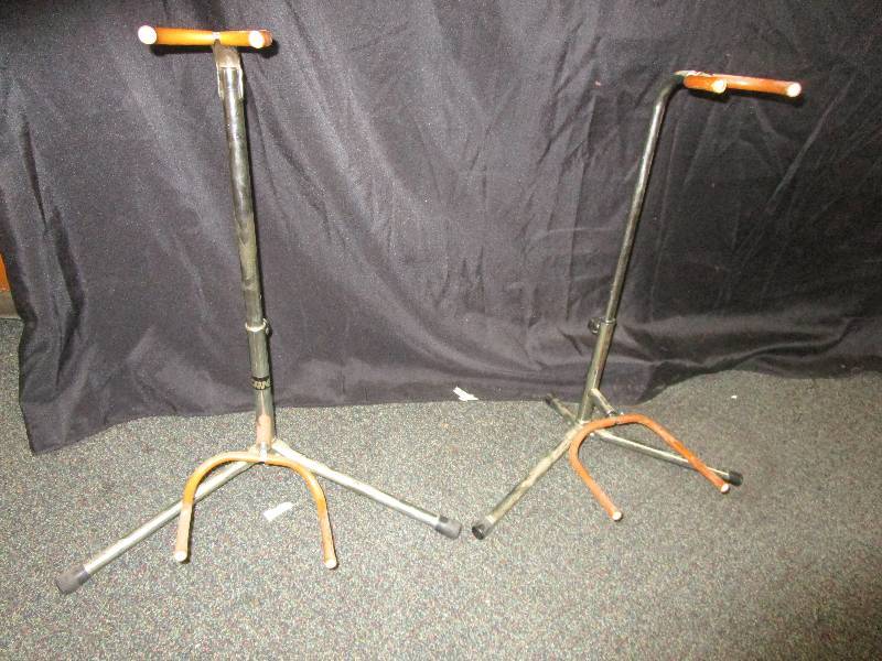 2 Guitar Stands