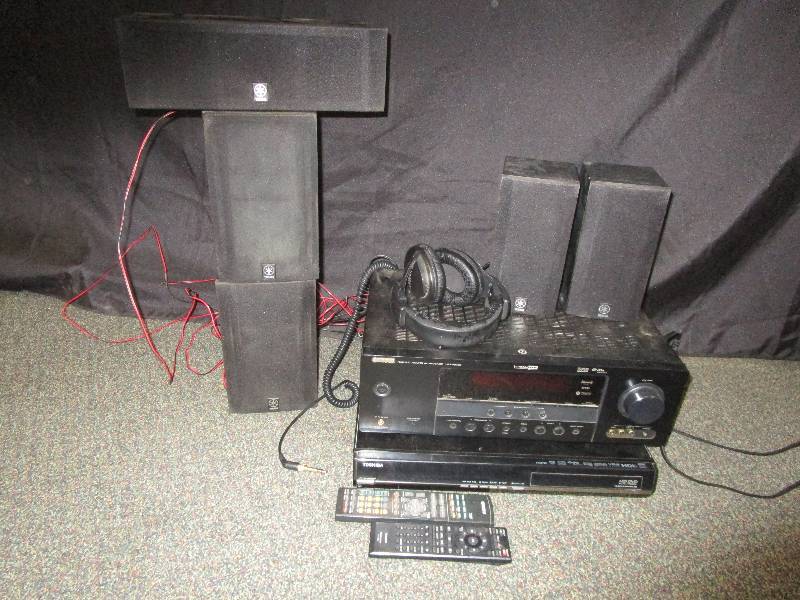 Yamaha Speakers, Yamaha Natural Sound Av Reciever HTR-6030, Toshiba DVD Player
