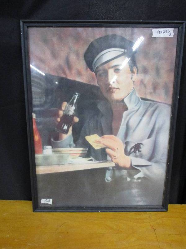 Really Neat Picture of Elvis eating and drinking Coca Cola