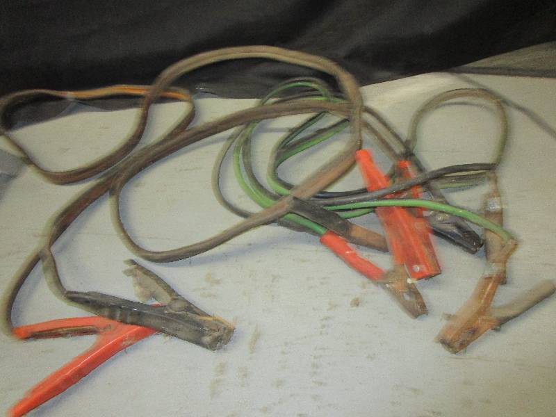 2 Sets Of Jumper Cables