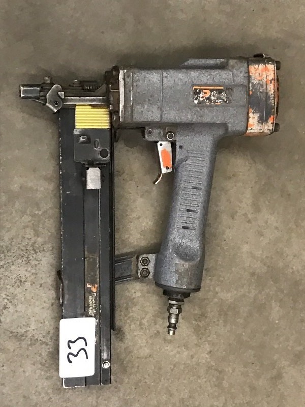 Paslode Pnemuatic Stapler ...
