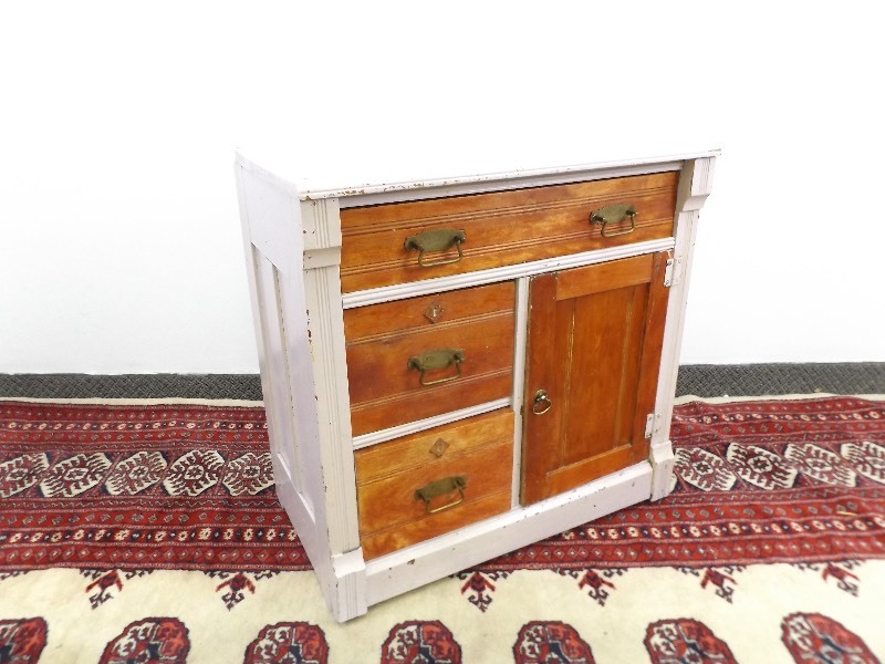 lot 2 image: Antique Solid Wood Side CupboardDry Sink