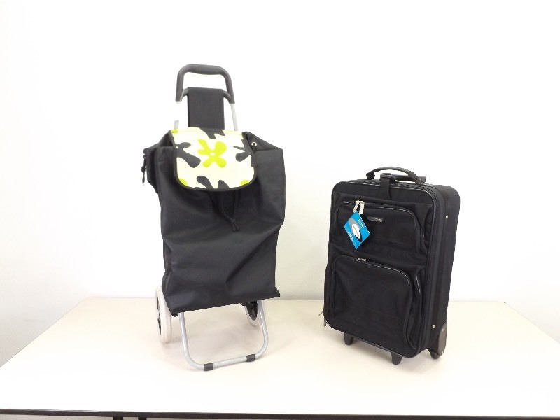 lot 23 image: 2 New with Tags LuggageSuitcases on Wheels