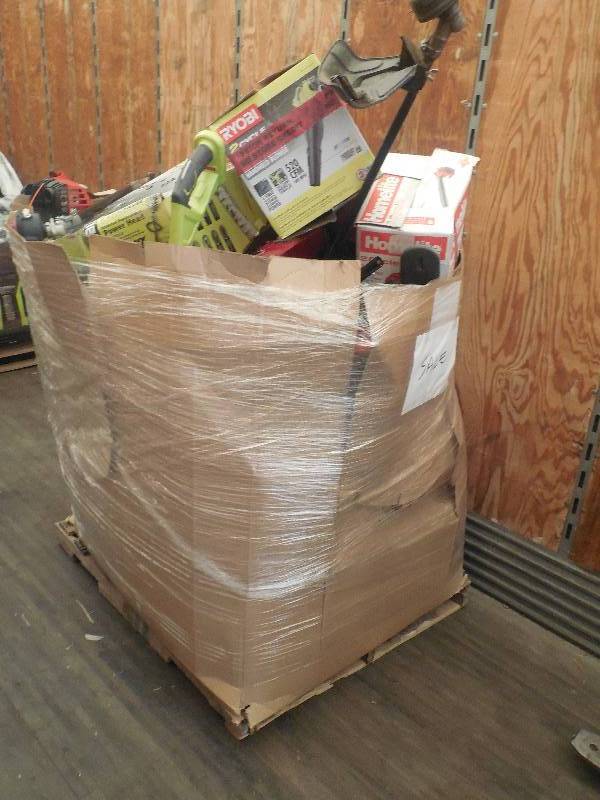 lot 3 image: PALLET LOT OF POWER WEED WHIPS , BLOWERS SAWS ALL POWER EQUIPMENT.