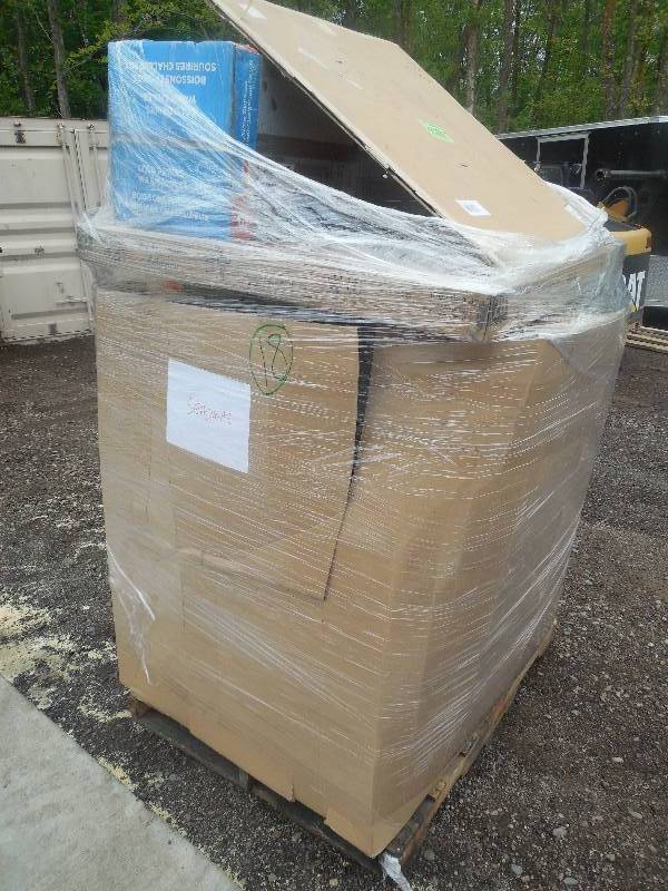 lot 18 image: PALLET LOT OF GENERAL MERCHANDISE AND TOOLS