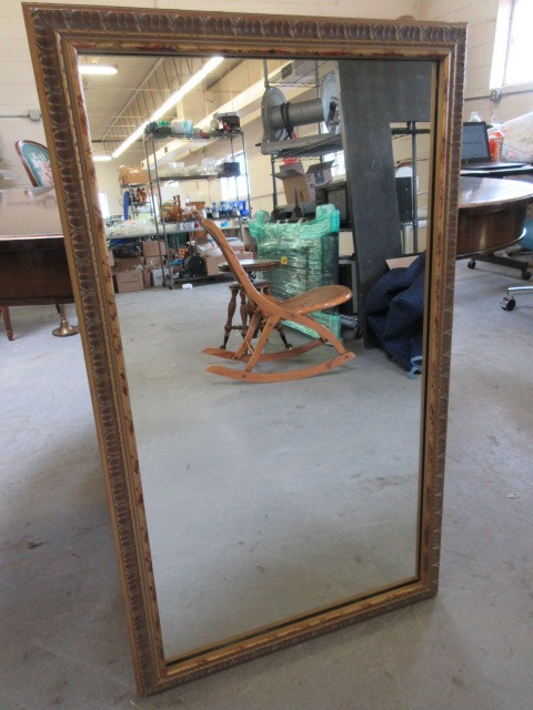 lot 105 image: VINTAGE FRAMED MIRROR