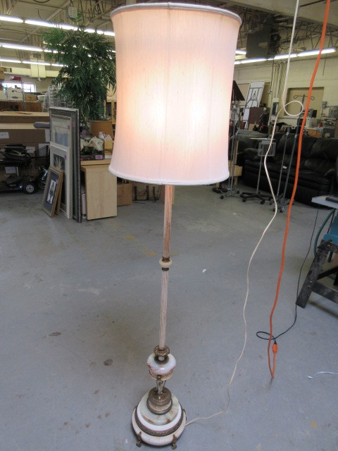 lot 113 image: METAL AND MARBLE FLOOR LAMP
