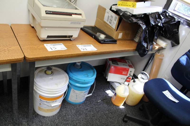 lot 94 image: Office Table