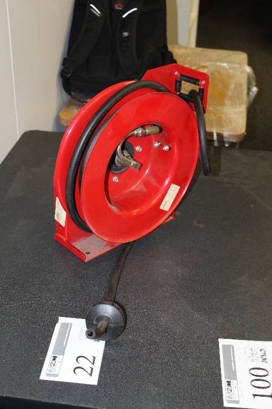 lot 22 image: Reelcraft Cord Reel
