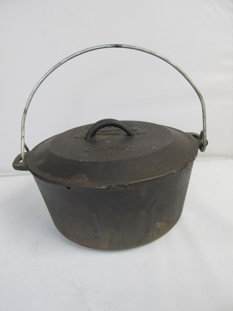 lot 17 image: Cast Iron Cabelas No. 10 Camp Oven