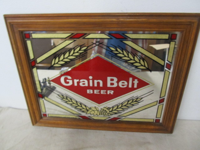 lot 30 image: Vintage GRAIN BELT Advertising Beer Mirror