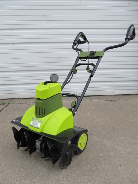 lot 45 image: Working TILLER JOE Garden TillerCultivator