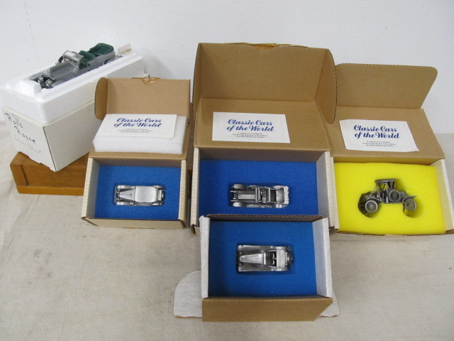 lot 87 image: Lot of Solid Pewter DANBURY MINT Classic Cars