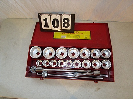 21 Piece Socket Set