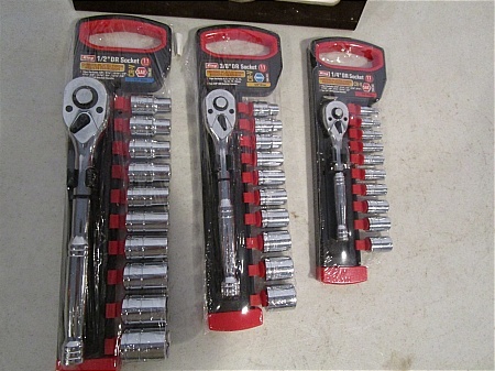 3 Set of Sockets with Ratchets