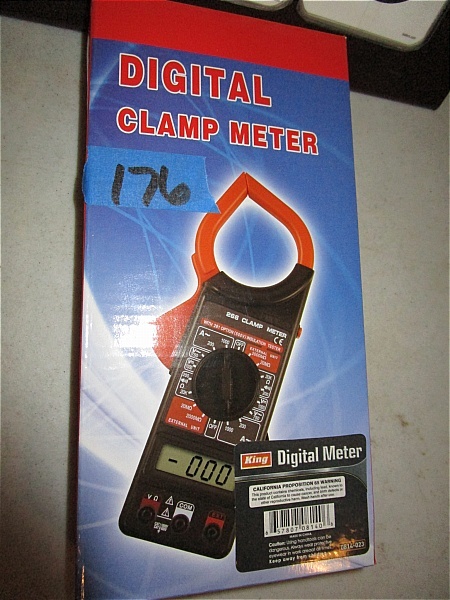 Digital Clamp Meter