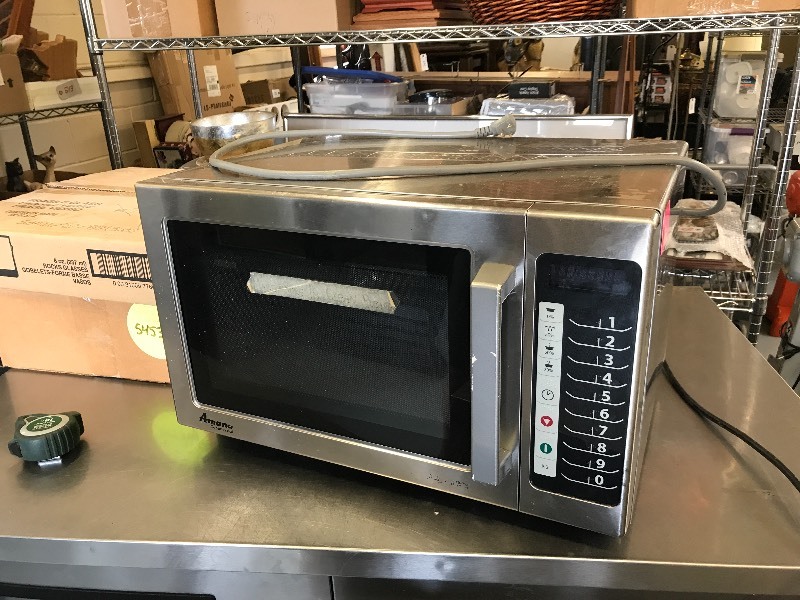 lot 210 image: AMANA COMMERCIAL MICROWAVE