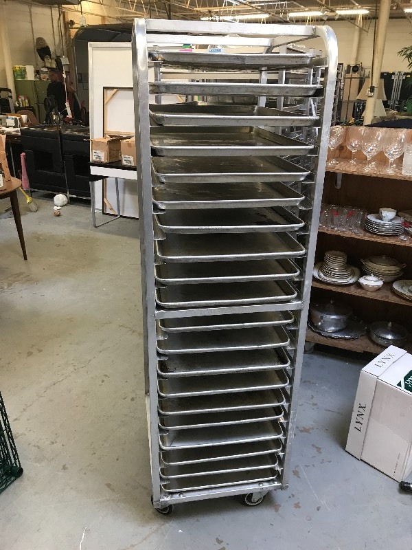 lot 216 image: ETL BAKING TRAY ROLLING RACK WITH TRAYS