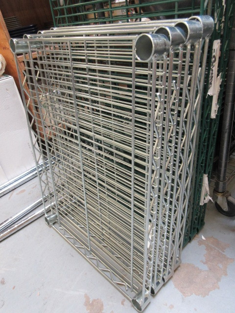 lot 232 image: 24 NSF METRO STYLE WIRE SHELF SET