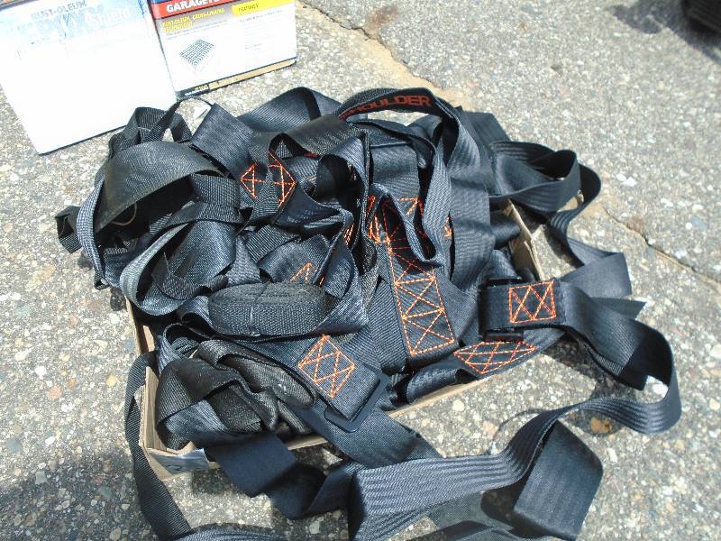 Hunting climbing harnesses x 3